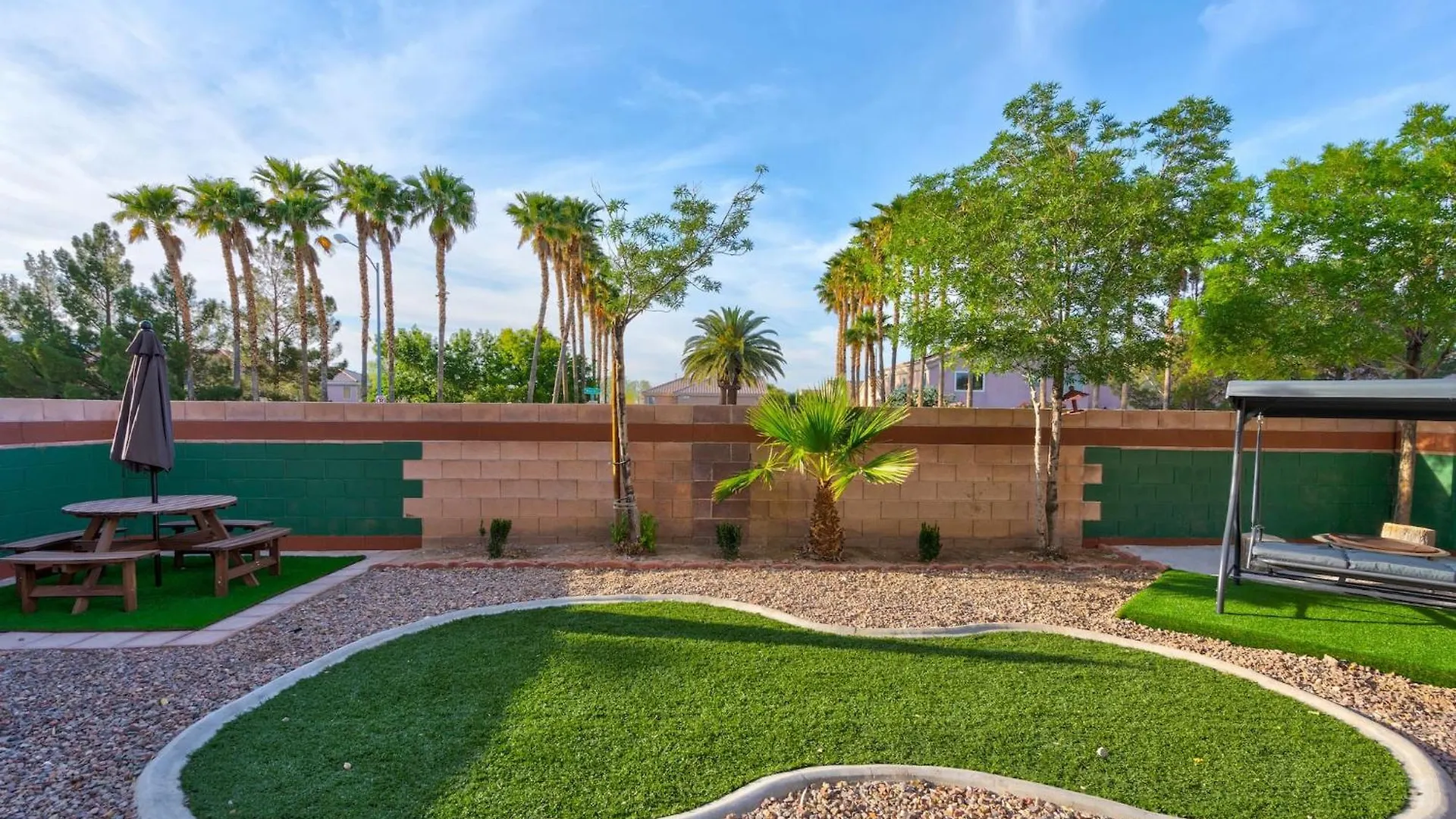 Stylish King With Optional Bunk Or Work Desk W/Tv Villa Las Vegas Vakantiehuis